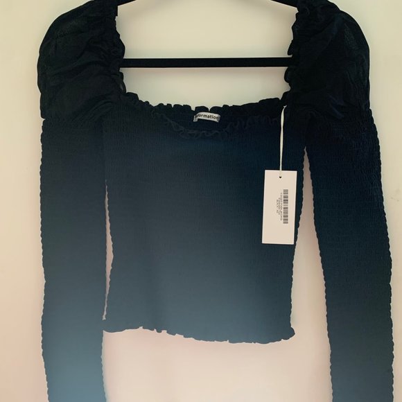 **SOLD** NWT! Reformation Elisabetta Top in Black - Picture 2 of 8